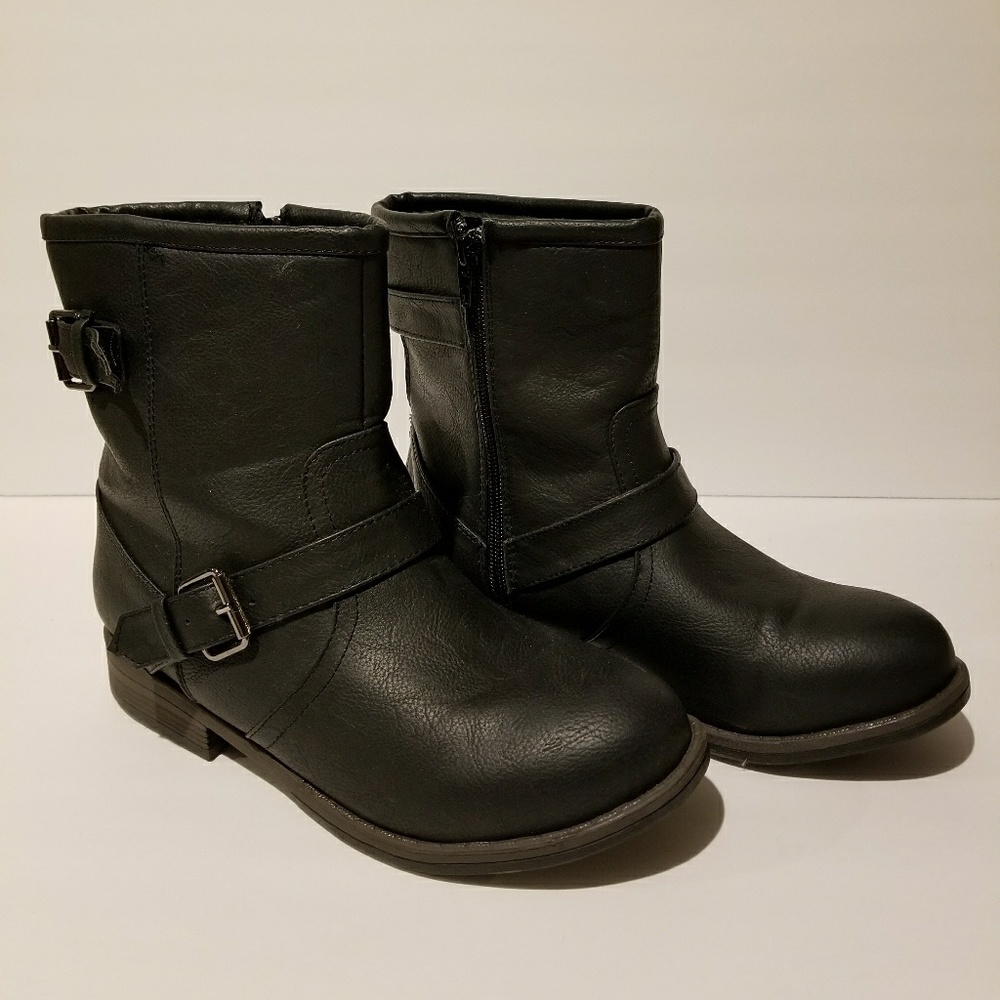 Black Booties Size 8